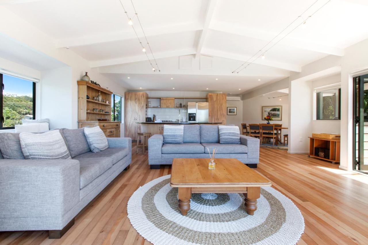 Beachfront Enclosure Bay - Waiheke Unlimited Oneroa Bagian luar foto